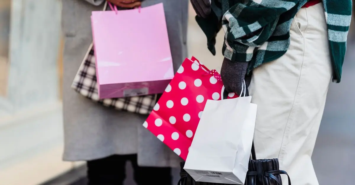 Top Soldes : Les Articles Indispensables à Ne Pas Manquer cette Saison