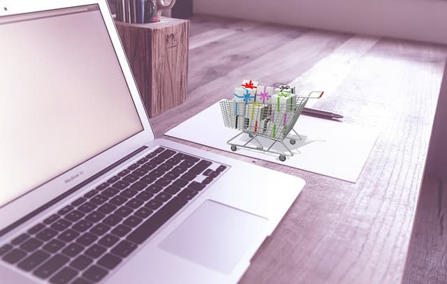 Top Soldes : Comment Évaluer l'Authenticité des Offres en Ligne
