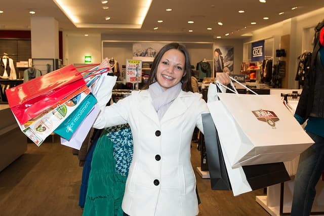 Astuces Incontournables pour Anticiper les Soldes